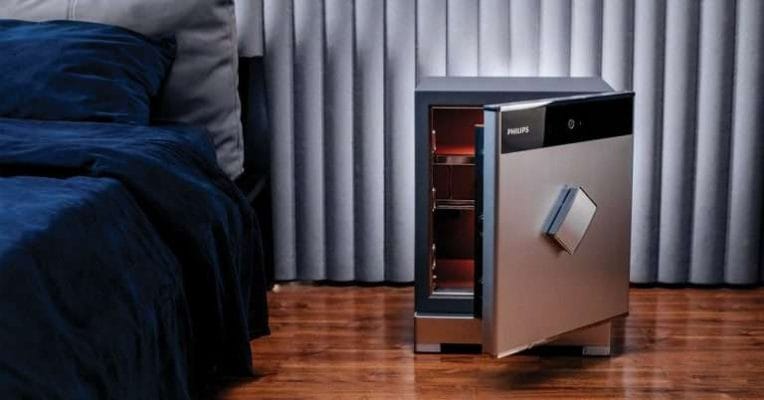 Két Sắt Và Giàn Phơi Philips