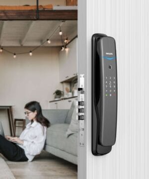 Khóa cửa vân tay 702E